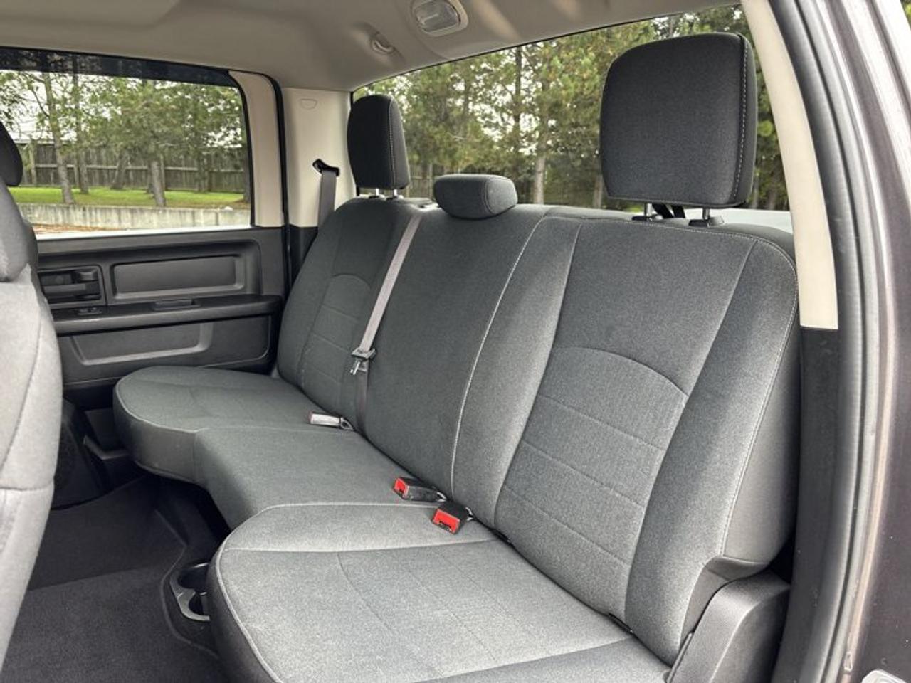 2022 RAM 1500 Classic Express Crew Cab 5'7 Box 4x4 | One Owner | No Accidents Photo