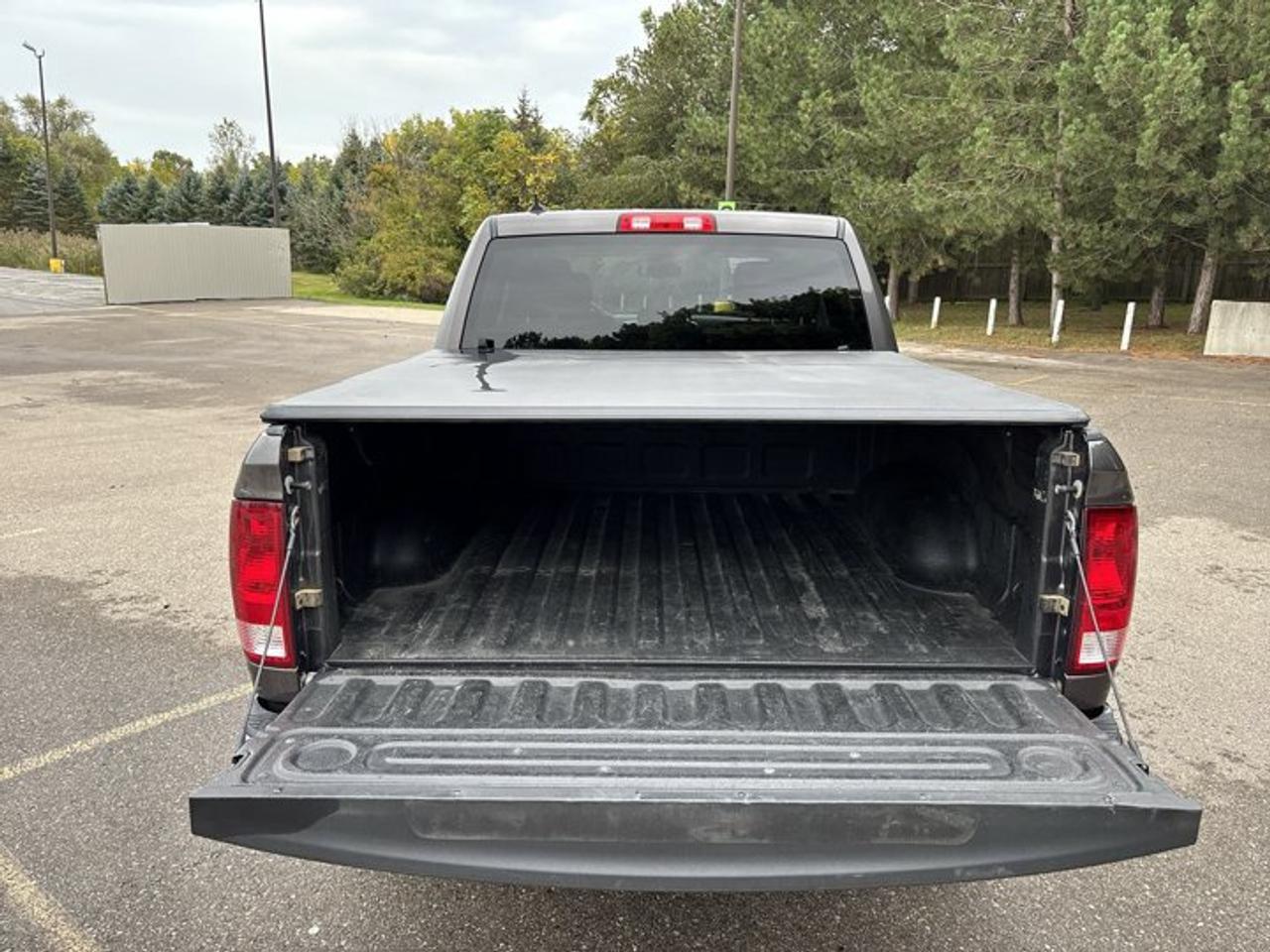 2022 RAM 1500 Classic Express Crew Cab 5'7 Box 4x4 | One Owner | No Accidents Photo
