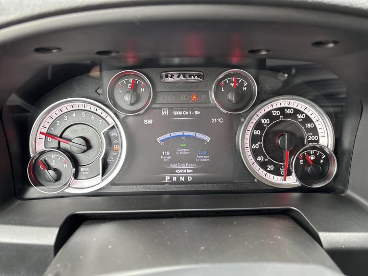 2022 RAM 1500 Classic Express Crew Cab 5'7 Box 4x4 | One Owner | No Accidents Photo