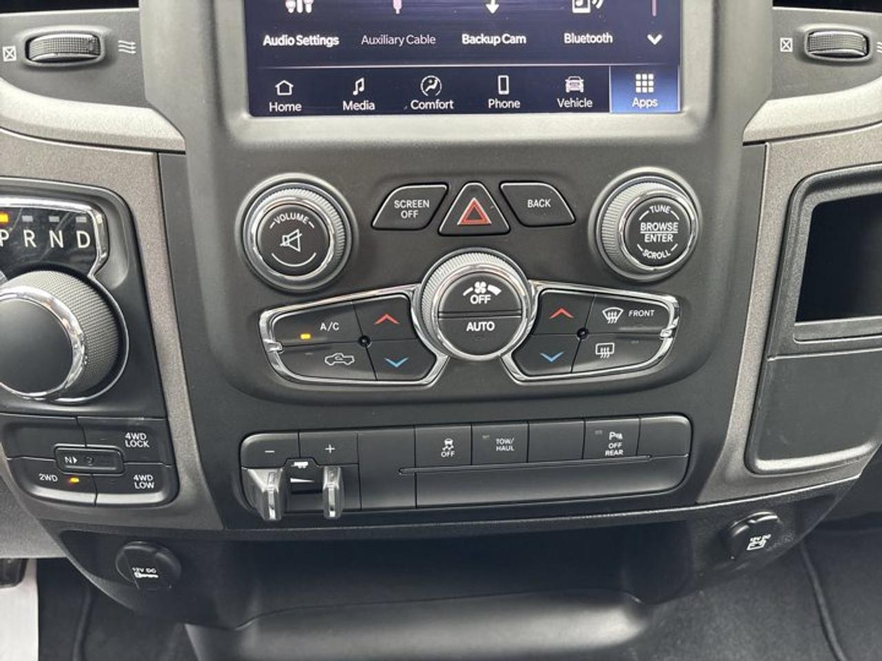 2022 RAM 1500 Classic Express Crew Cab 5'7 Box 4x4 | One Owner | No Accidents Photo