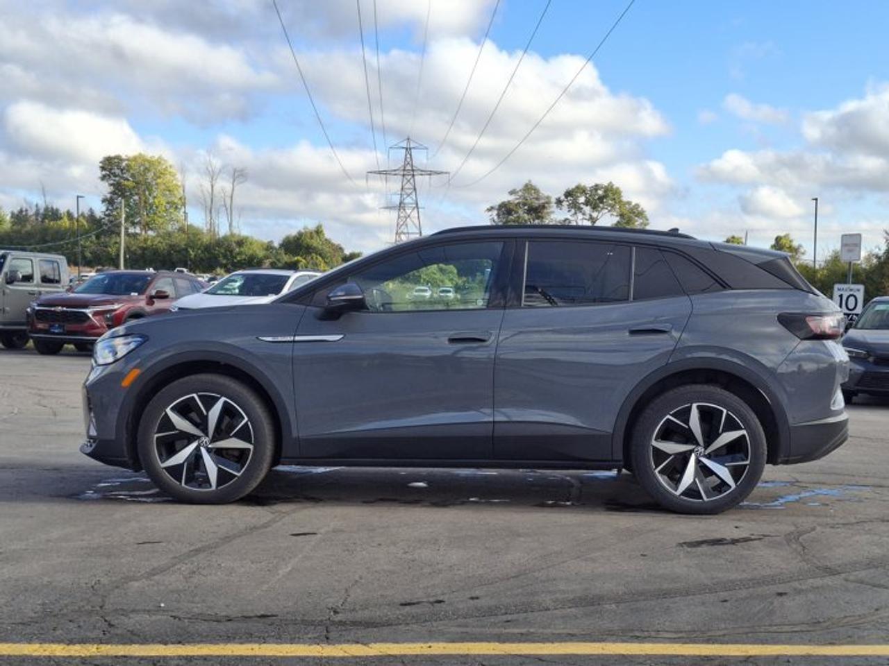 2024 Volkswagen ID.4 Pro S AWD | Cooled / Heated / Power / Massage Leather Seats | Pano Sunroof | Nav | Htd Wheel & More! Photo