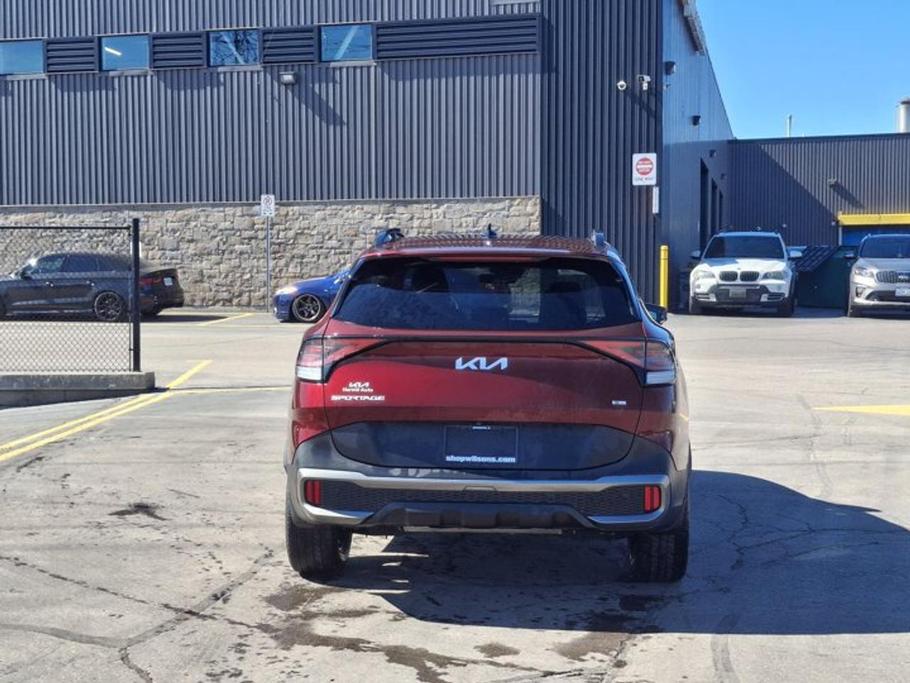 2023 Kia Sportage X-Line Limited AWD | Leather | Pano Roof | Heated Seats + Steering | Cooled Seats | and More ! Photo