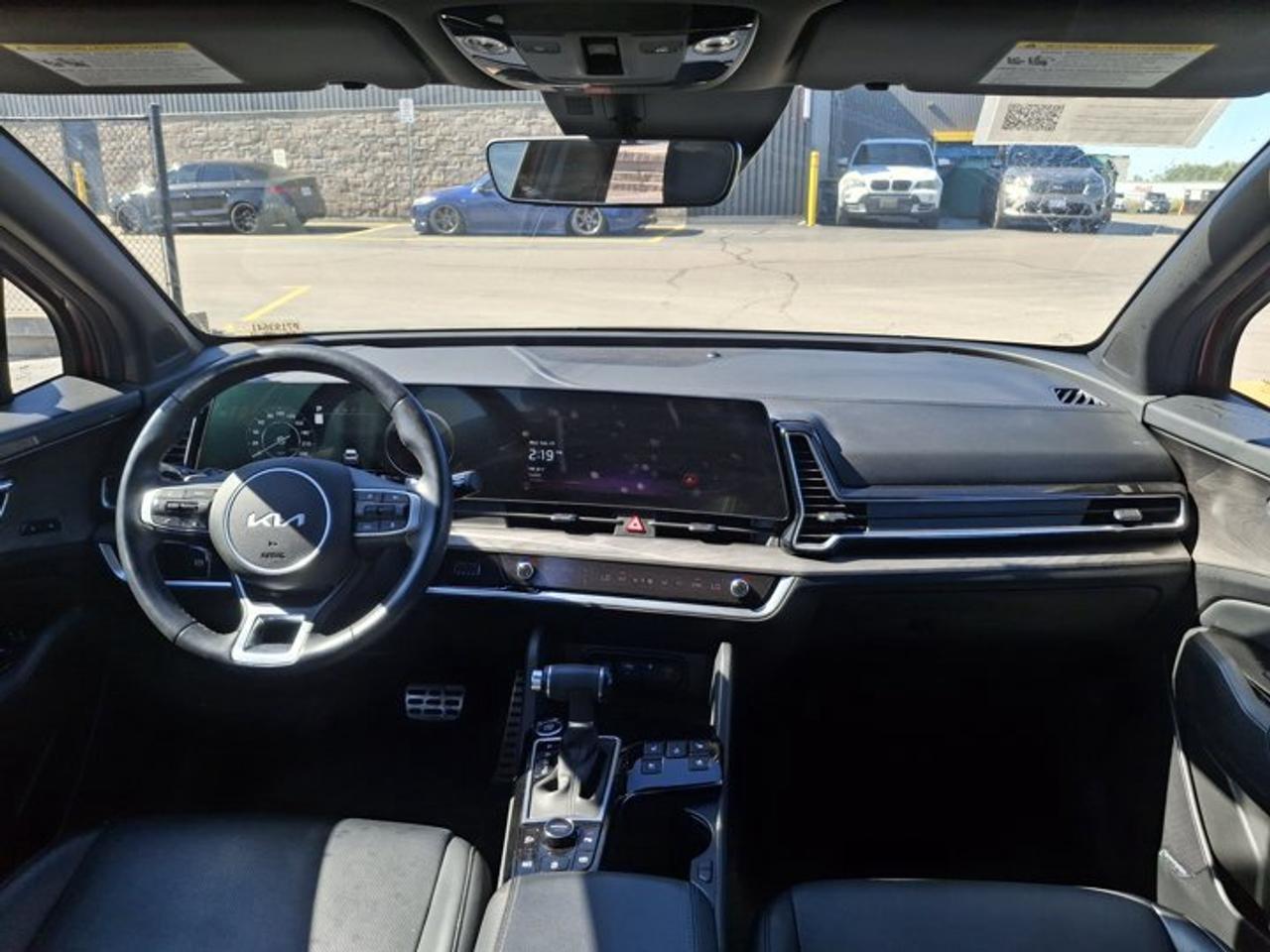 2023 Kia Sportage X-Line Limited AWD | Leather | Pano Roof | Heated Seats + Steering | Cooled Seats | and More ! Photo