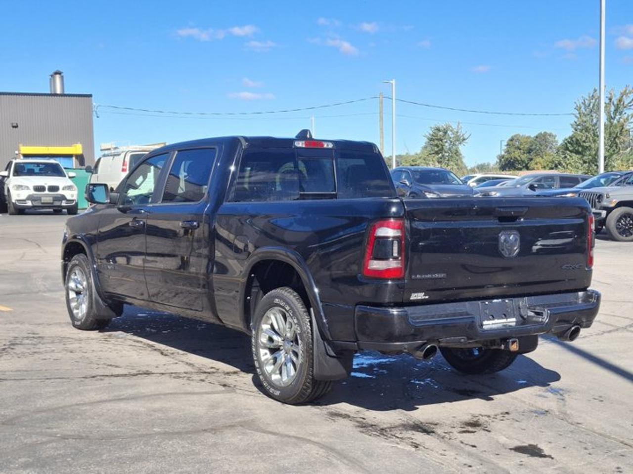 2022 RAM 1500 Laramie Crew 4x4 | 5.7L Hemi | Night Edition | 12" Display | Leather | Heated + Cooled Seats & More! Photo