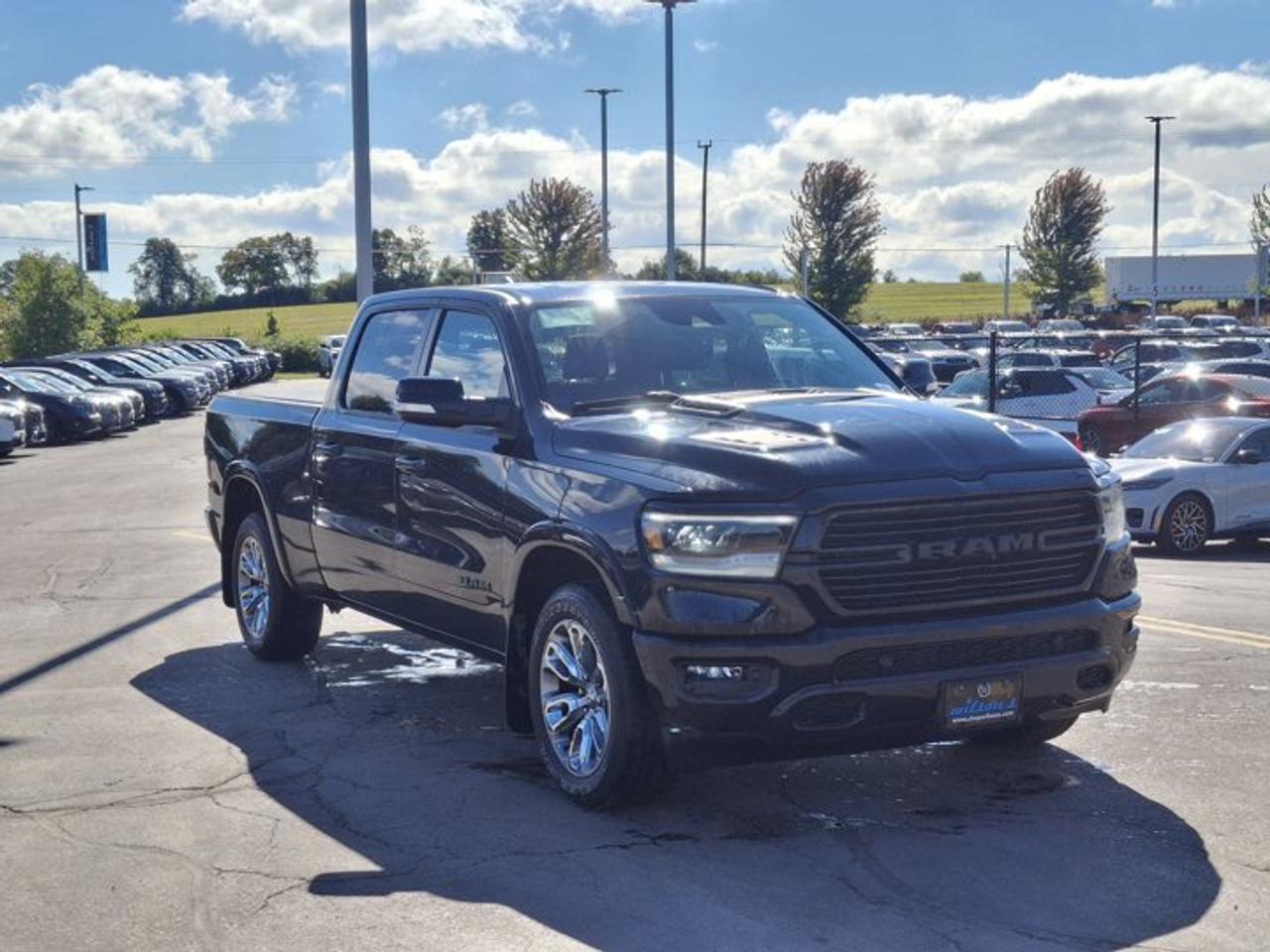2022 RAM 1500 Laramie Crew 4x4 | 5.7L Hemi | Night Edition | 12" Display | Leather | Heated + Cooled Seats & More! Photo