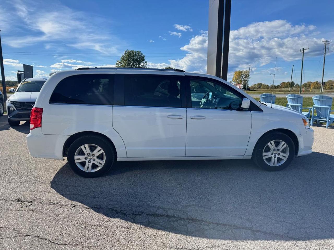 2020 Dodge Grand Caravan CREW PLUS 2WD Photo