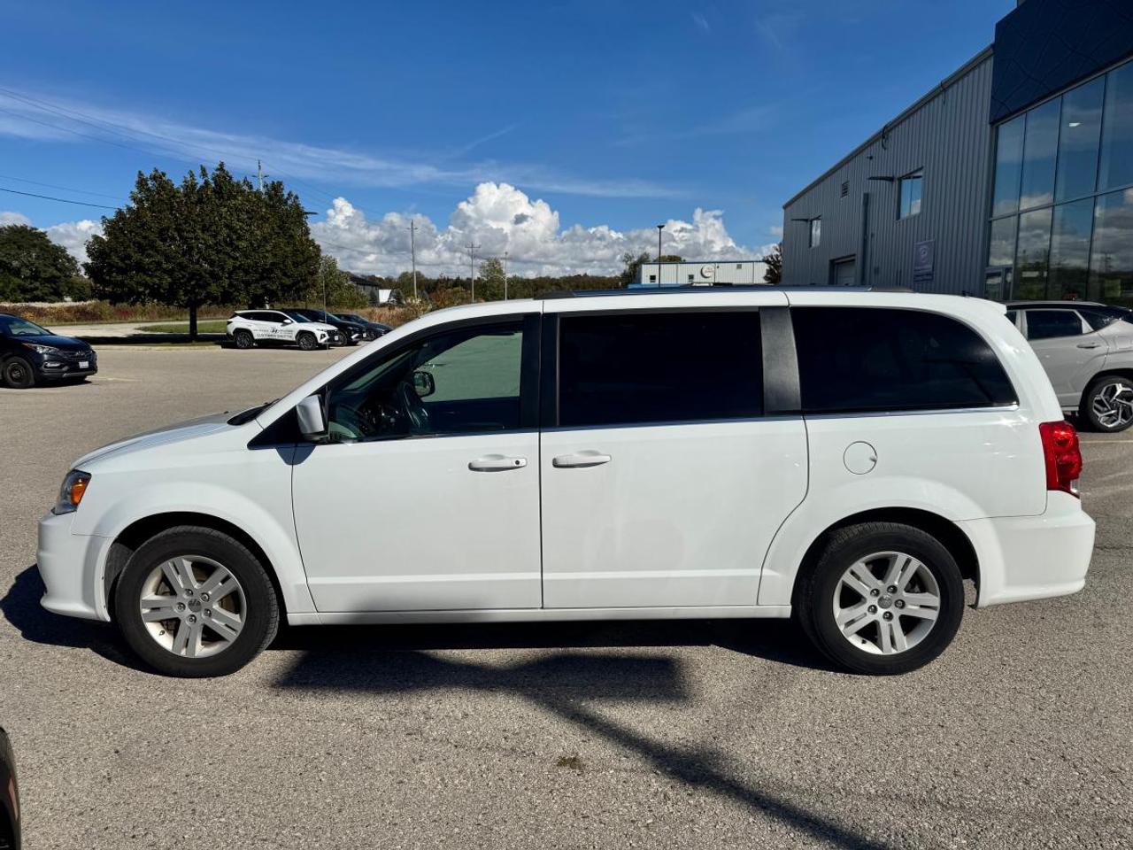 2020 Dodge Grand Caravan CREW PLUS 2WD Photo