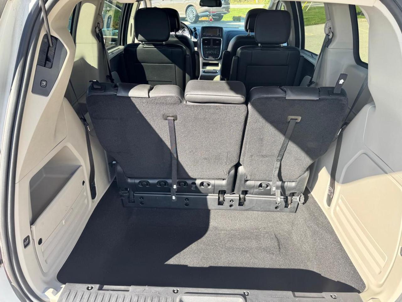 2020 Dodge Grand Caravan CREW PLUS 2WD Photo