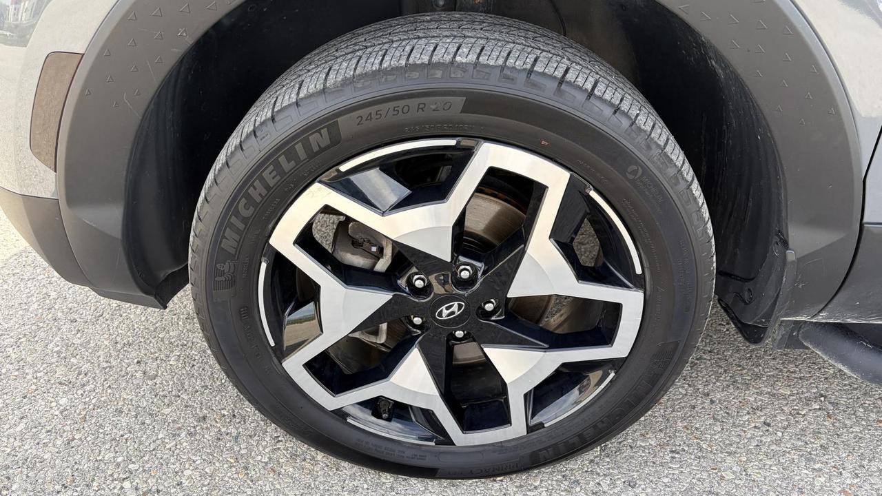 2022 Hyundai Santa Cruz Ultimate AWD Photo