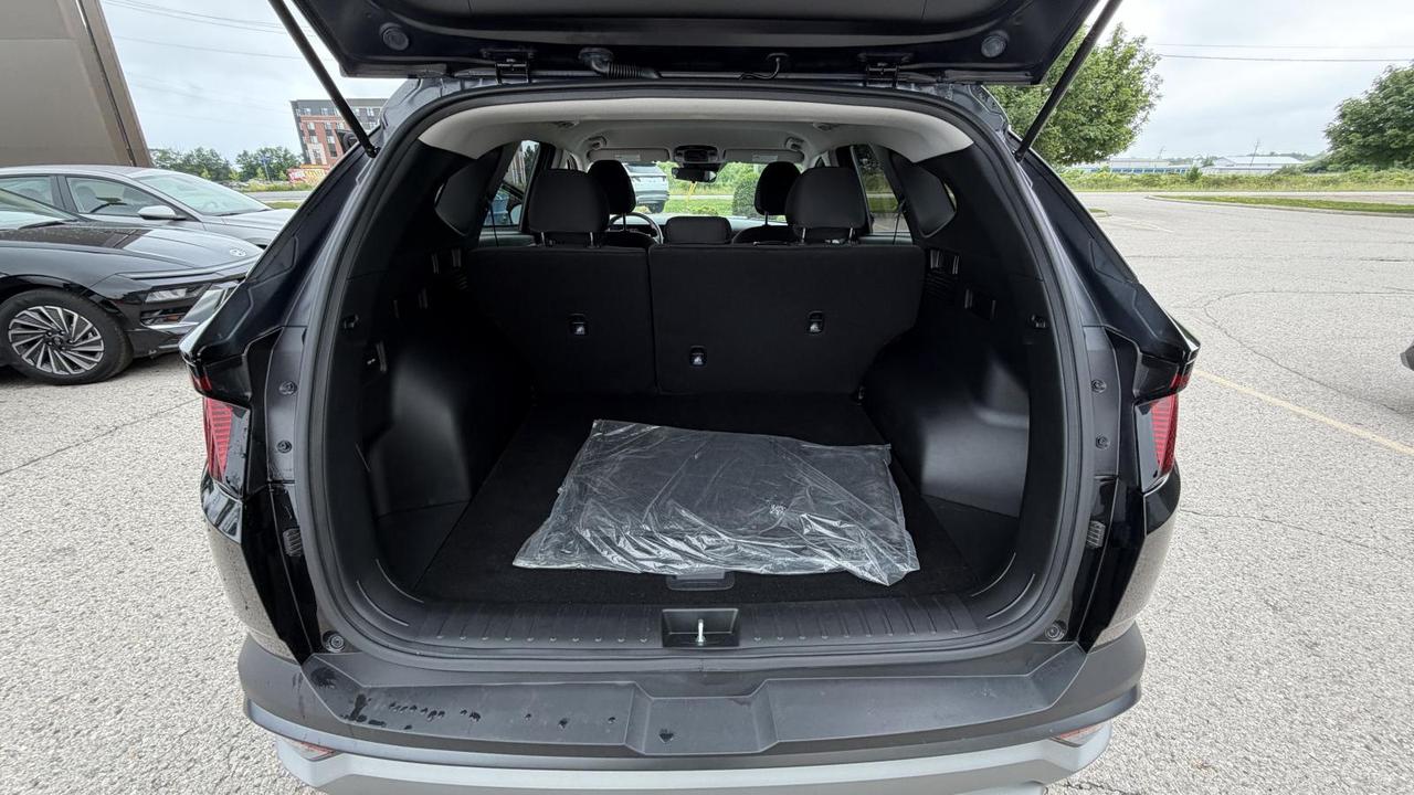 2025 Hyundai Tucson Preferred AWD Photo