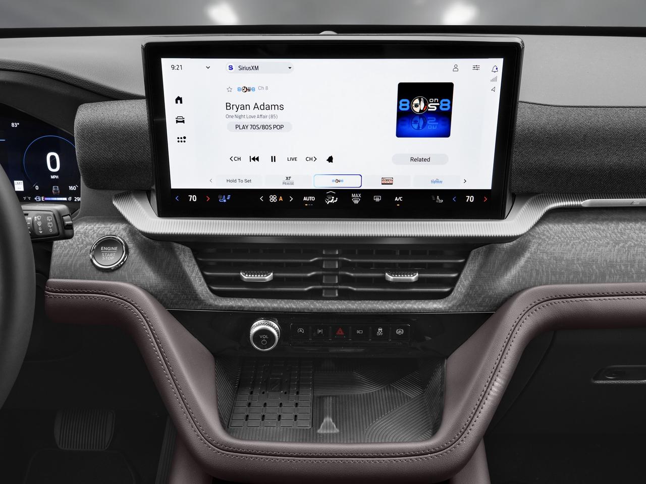 2026 Ford Explorer Platinum Photo