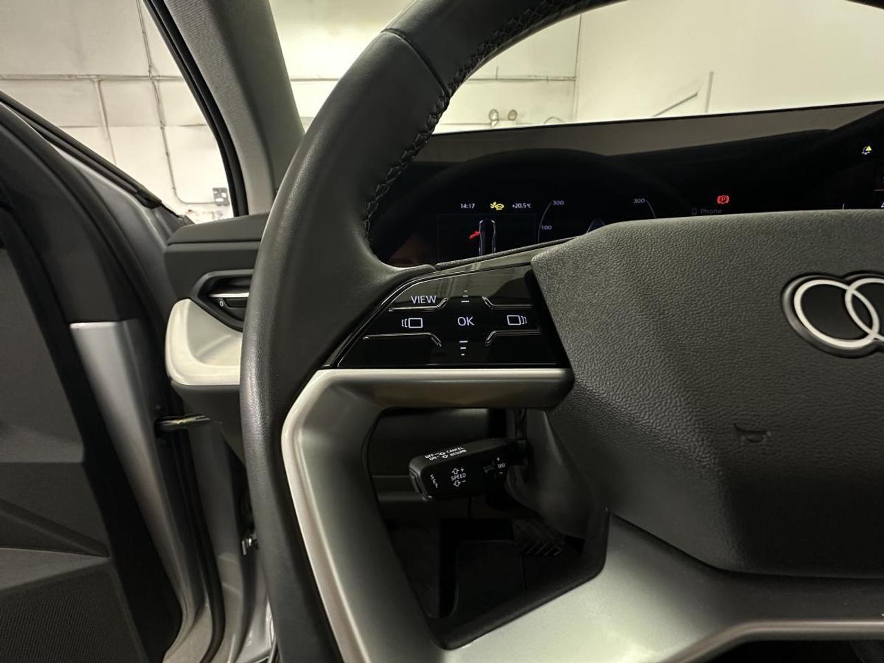 2025 Audi New Q5 2.0T QUATTRO/34KM/LEATHER/PANOROOF/NAVI/ MUCH MORE! Photo