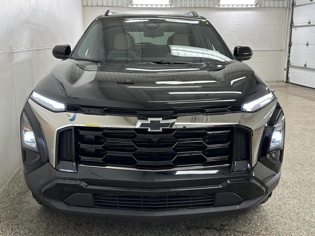 2026 Chevrolet Equinox ACTIV/AWD/6700KM/TWO TONE TAN LEATHER/NAVI/MORE! Photo