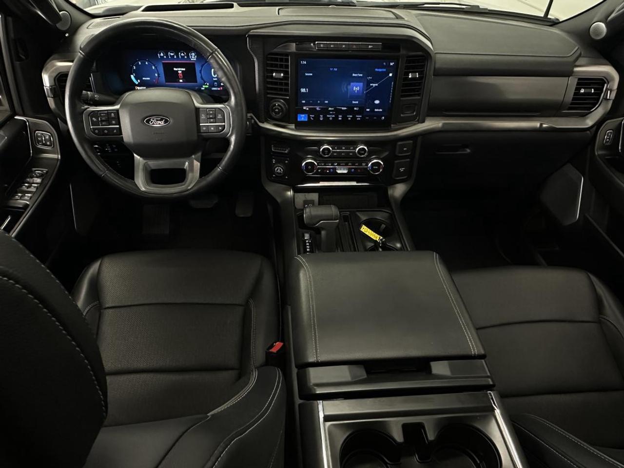 2024 Ford F-150 Lariat LARIAT/HYBRID/4WD/PANOROOF/LEATHER/NAVI/1 OWNER FORD LEASE! Photo