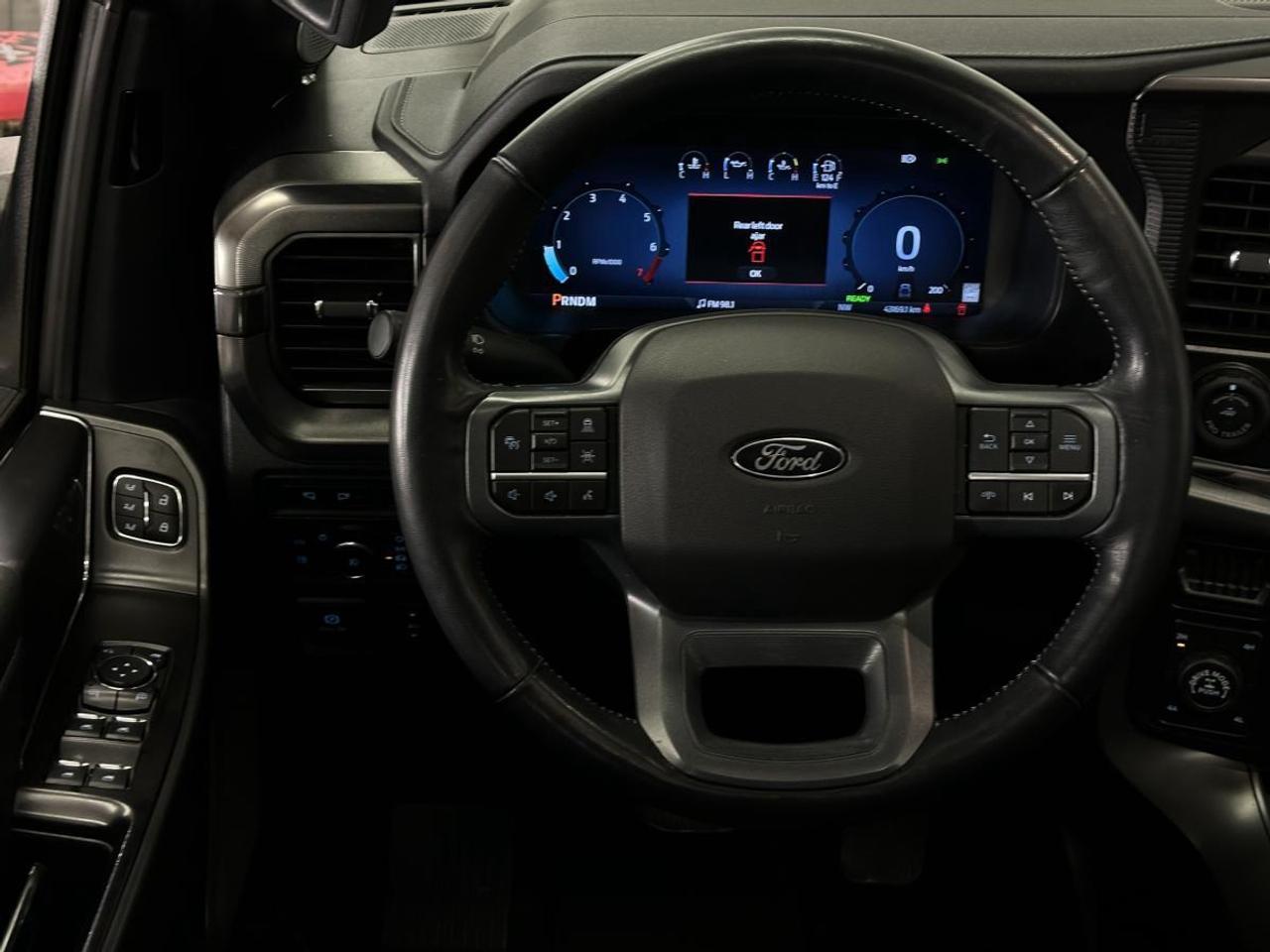 2024 Ford F-150 Lariat LARIAT/HYBRID/4WD/PANOROOF/LEATHER/NAVI/1 OWNER FORD LEASE! Photo