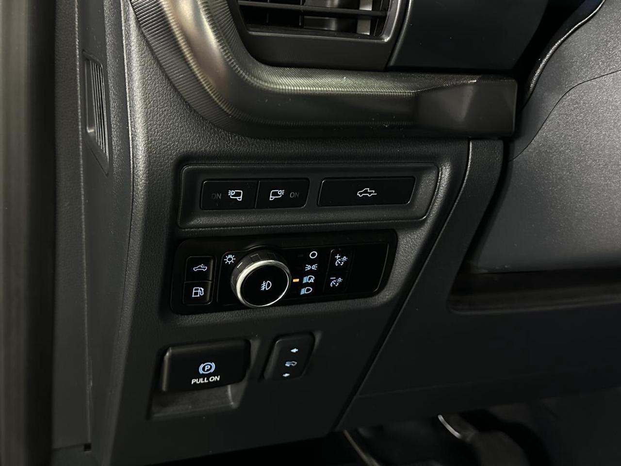 2024 Ford F-150 Lariat LARIAT/HYBRID/4WD/PANOROOF/LEATHER/NAVI/1 OWNER FORD LEASE! Photo