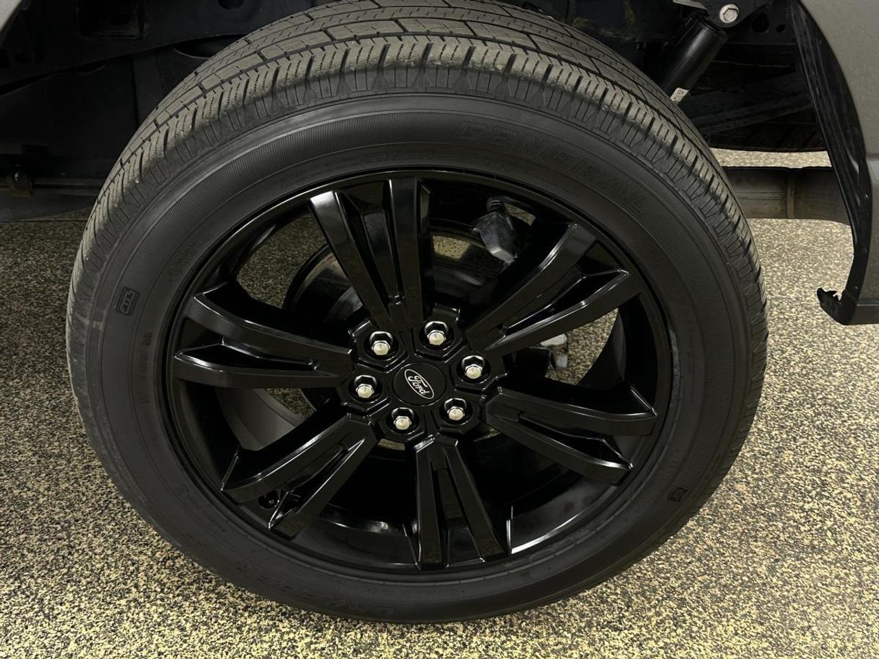 2024 Ford F-150 Lariat LARIAT/HYBRID/4WD/PANOROOF/LEATHER/NAVI/1 OWNER FORD LEASE! Photo
