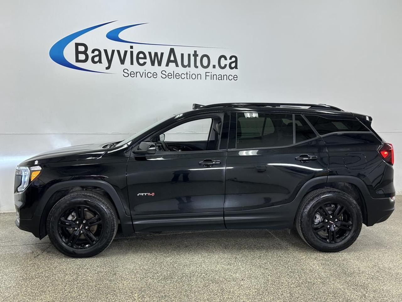 2024 GMC Terrain AT4/AWD/PANOROOF/29800KM/OFF GMAC LEASE! Photo