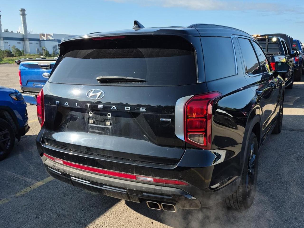 2025 Hyundai PALISADE Urban 8 Passenger URBAN/AWD/8 PASSENGER/LEATHER/ROOF/NAVI/21KM/1 OWNER! Photo