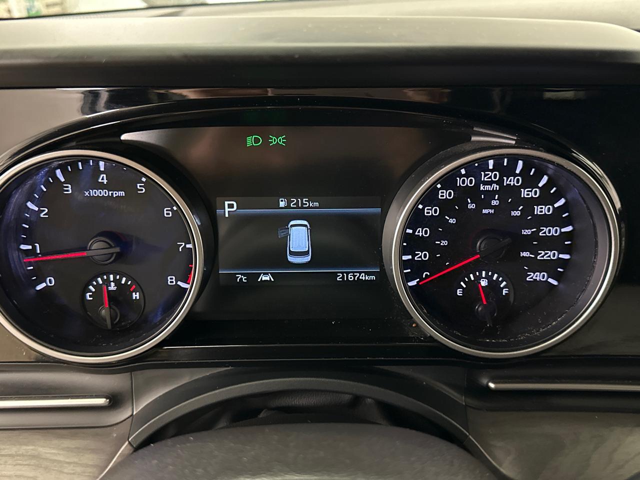 2024 Kia Carnival EX/LEATHER/DUAL PWR DOORS/DUAL PWR SEATS/MORE! Photo
