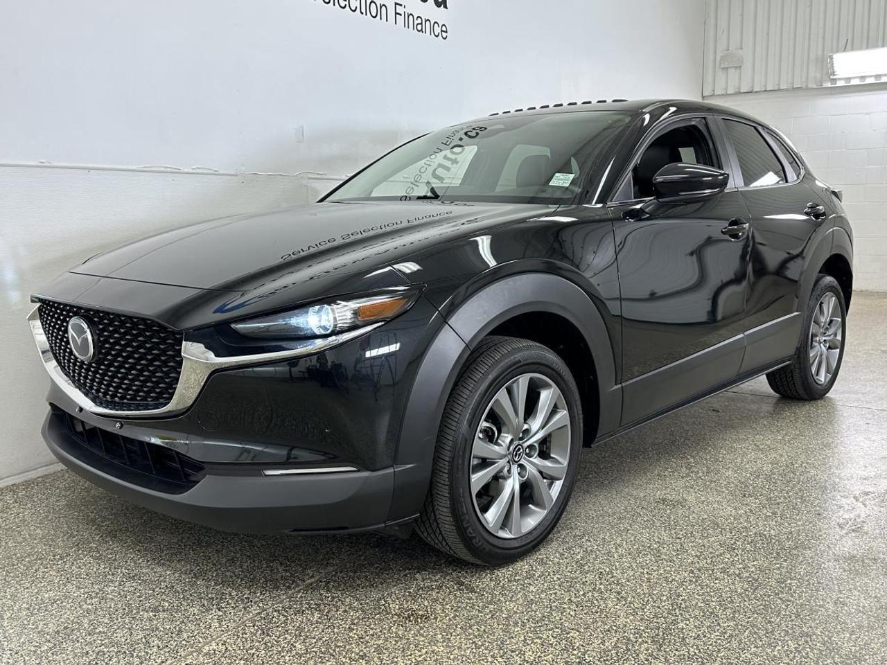 2024 Mazda CX-30 GS/AWD/LUXURY LEATHER/SUNROOF/39KM/BLACK! Photo