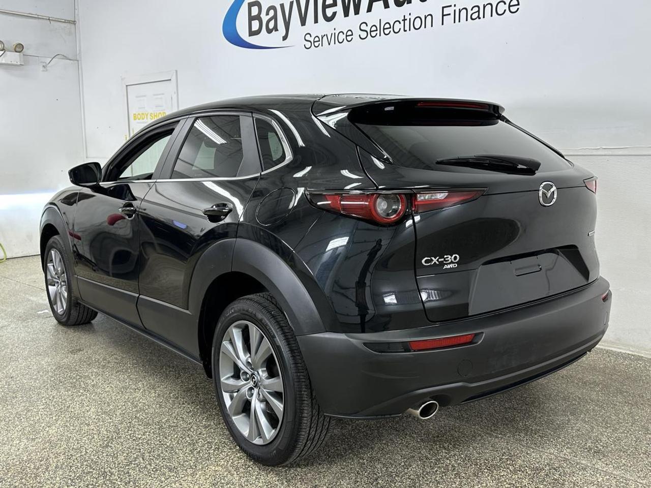 2024 Mazda CX-30 GS/AWD/LUXURY LEATHER/SUNROOF/39KM/BLACK! Photo