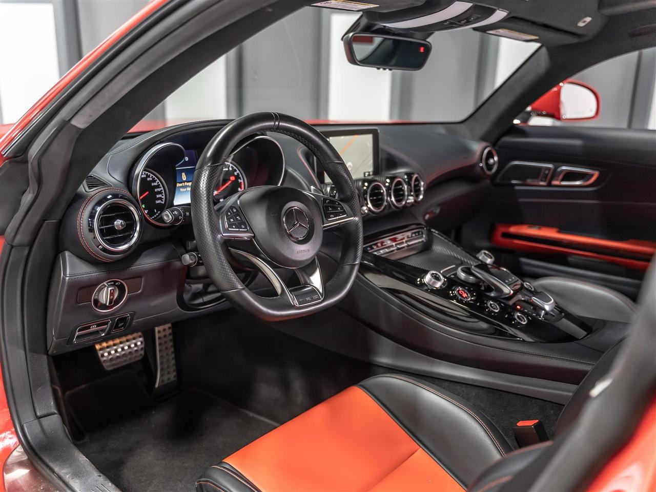 2017 Mercedes-Benz AMG GT AMG Performance Seats|Burmester Sound|Accident Free Vehicle Photo