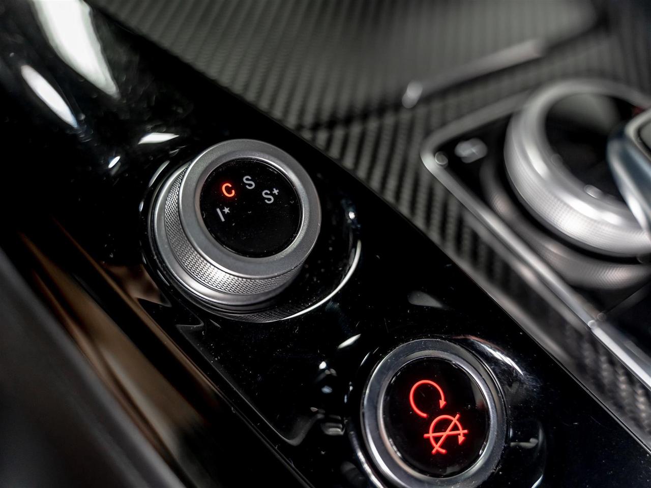 2017 Mercedes-Benz AMG GT AMG Performance Seats|Burmester Sound|Accident Free Vehicle Photo