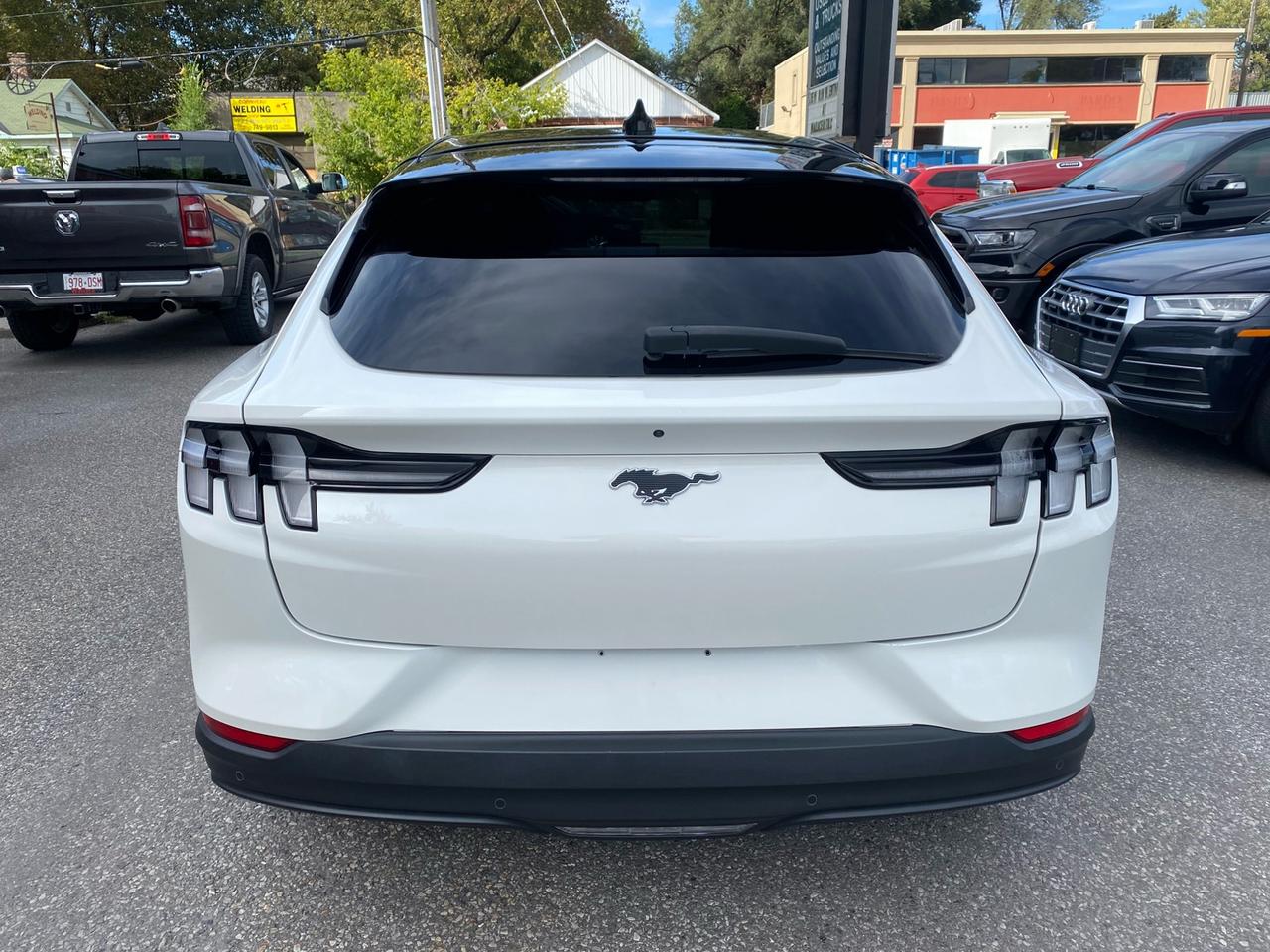 2021 Ford Mustang Mach-E Select AWD | Heated Leather Seats | Apple CarPlay Photo