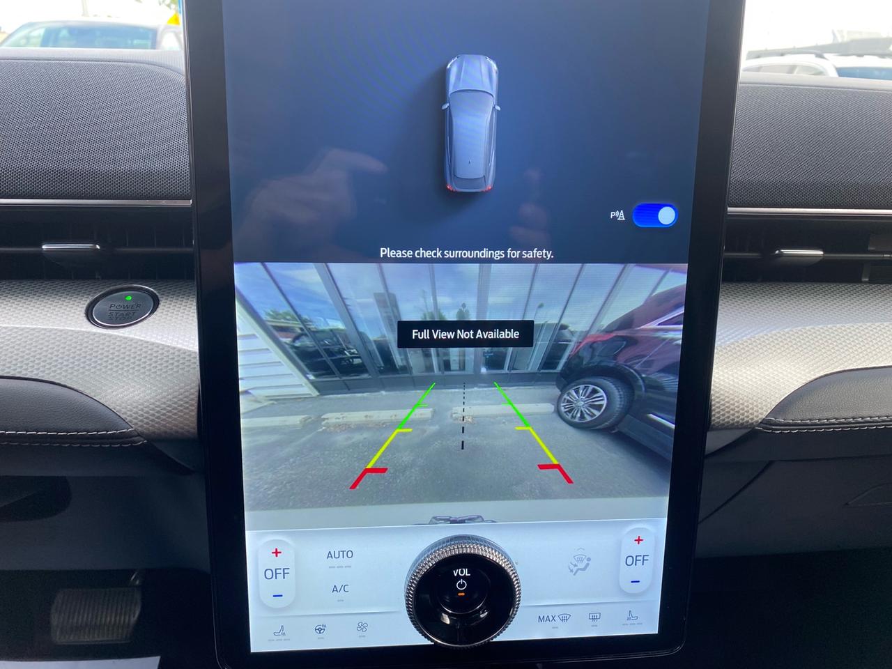 2021 Ford Mustang Mach-E Select AWD | Heated Leather Seats | Apple CarPlay Photo