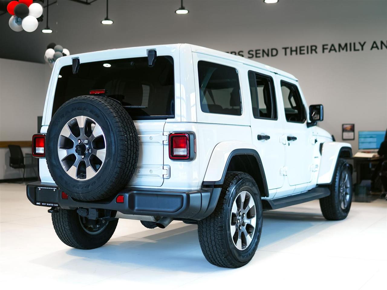 2023 Jeep Wrangler SAHARA 3.6L | LEATHER | FREEDOM TOP | COLD + TOW PKG Photo