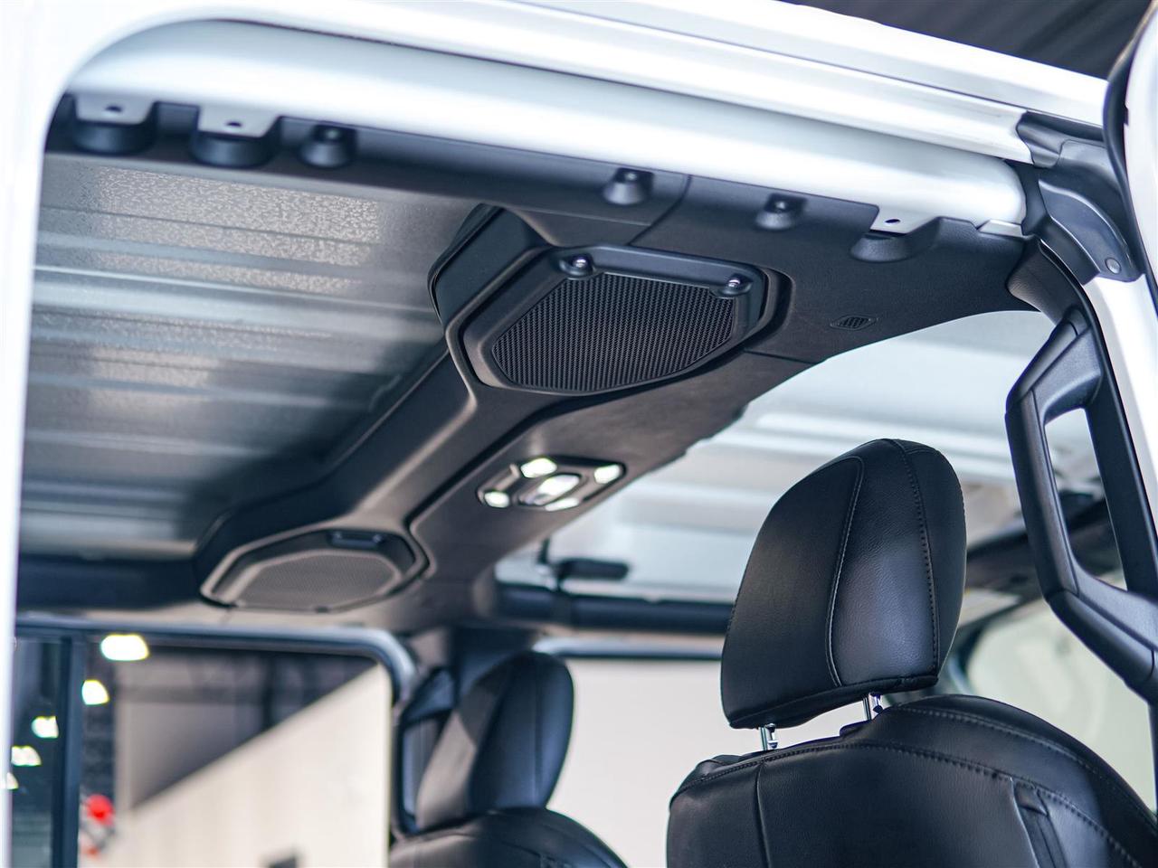 2023 Jeep Wrangler SAHARA 3.6L | LEATHER | FREEDOM TOP | COLD + TOW PKG Photo