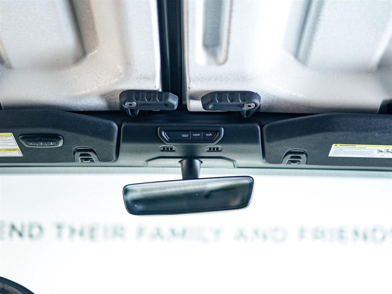 2023 Jeep Wrangler SAHARA 3.6L | LEATHER | FREEDOM TOP | COLD + TOW PKG Photo