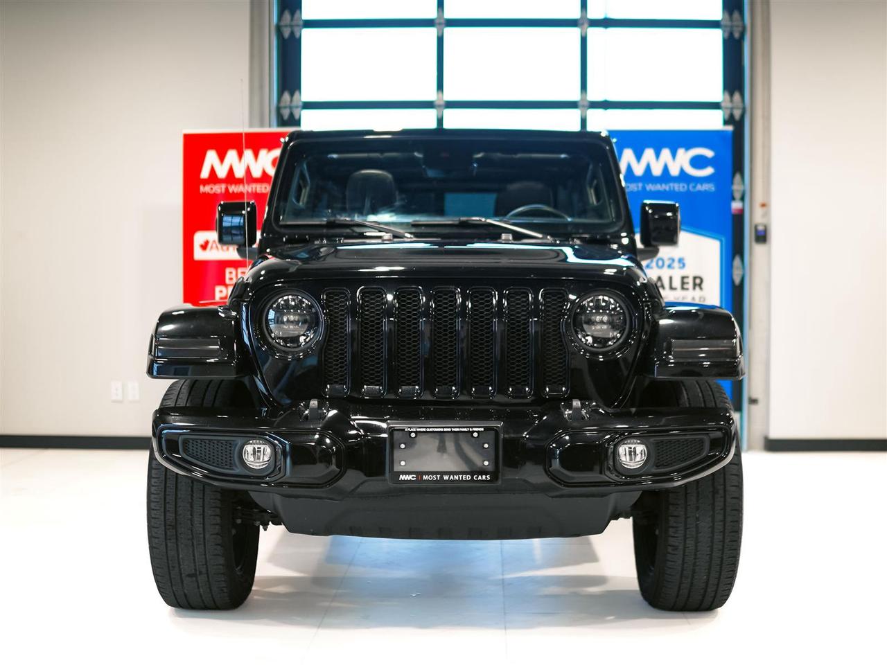 2023 Jeep Wrangler HIGH ALTITUDE | SKY TOP | NAV | NAPPA LEATHER Photo