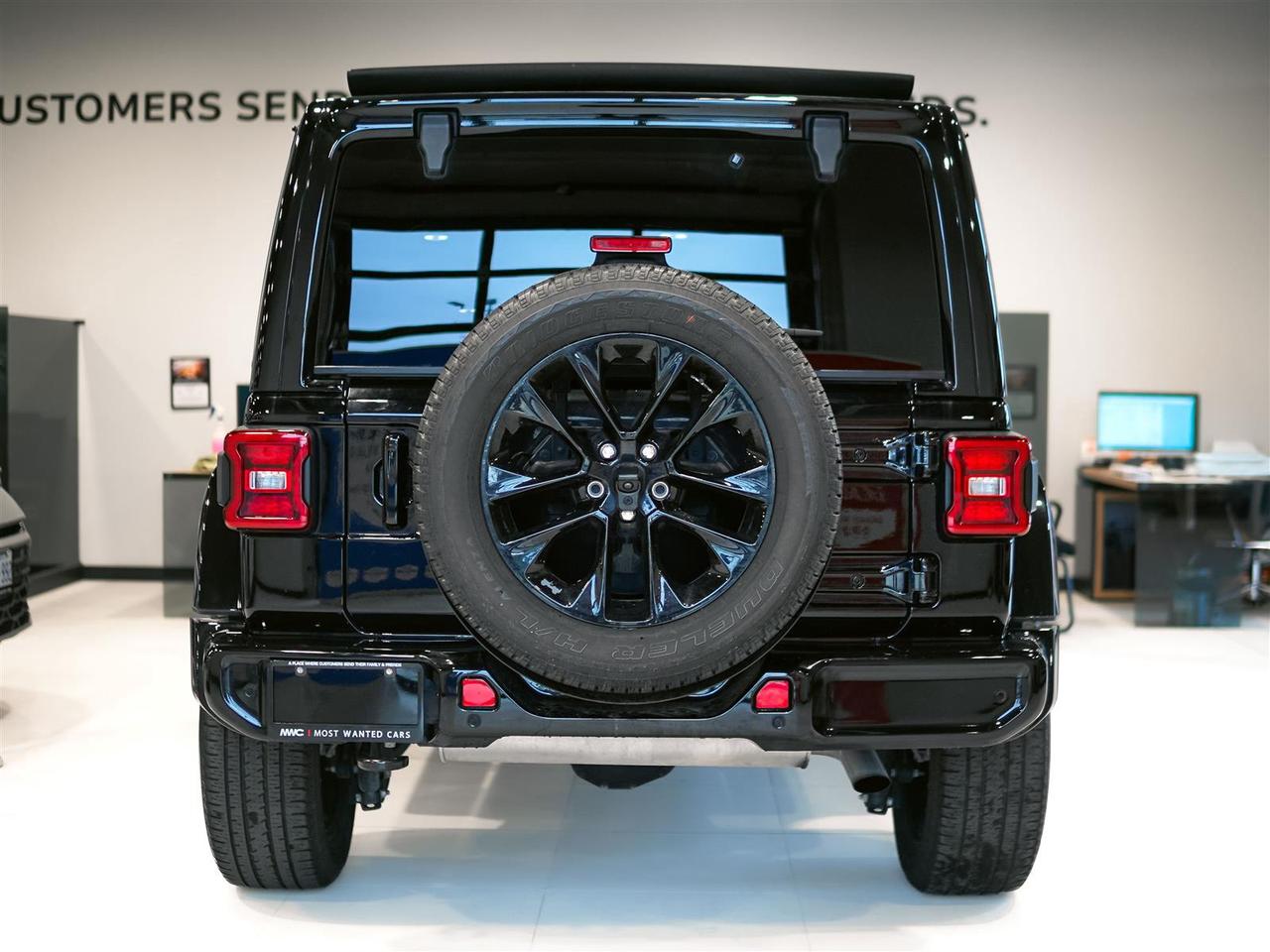 2023 Jeep Wrangler HIGH ALTITUDE | SKY TOP | NAV | NAPPA LEATHER Photo