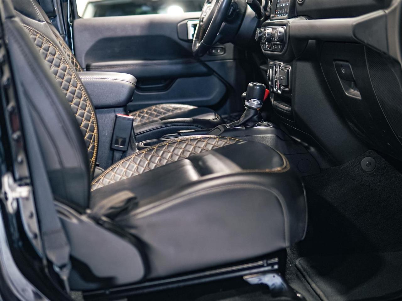 2023 Jeep Wrangler HIGH ALTITUDE | SKY TOP | NAV | NAPPA LEATHER Photo