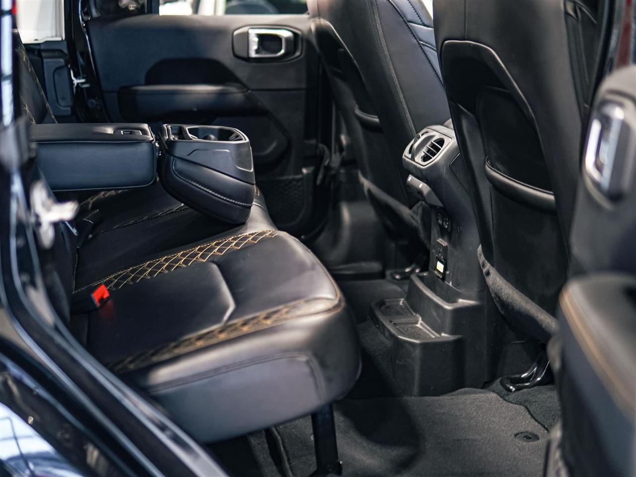 2023 Jeep Wrangler HIGH ALTITUDE | SKY TOP | NAV | NAPPA LEATHER Photo