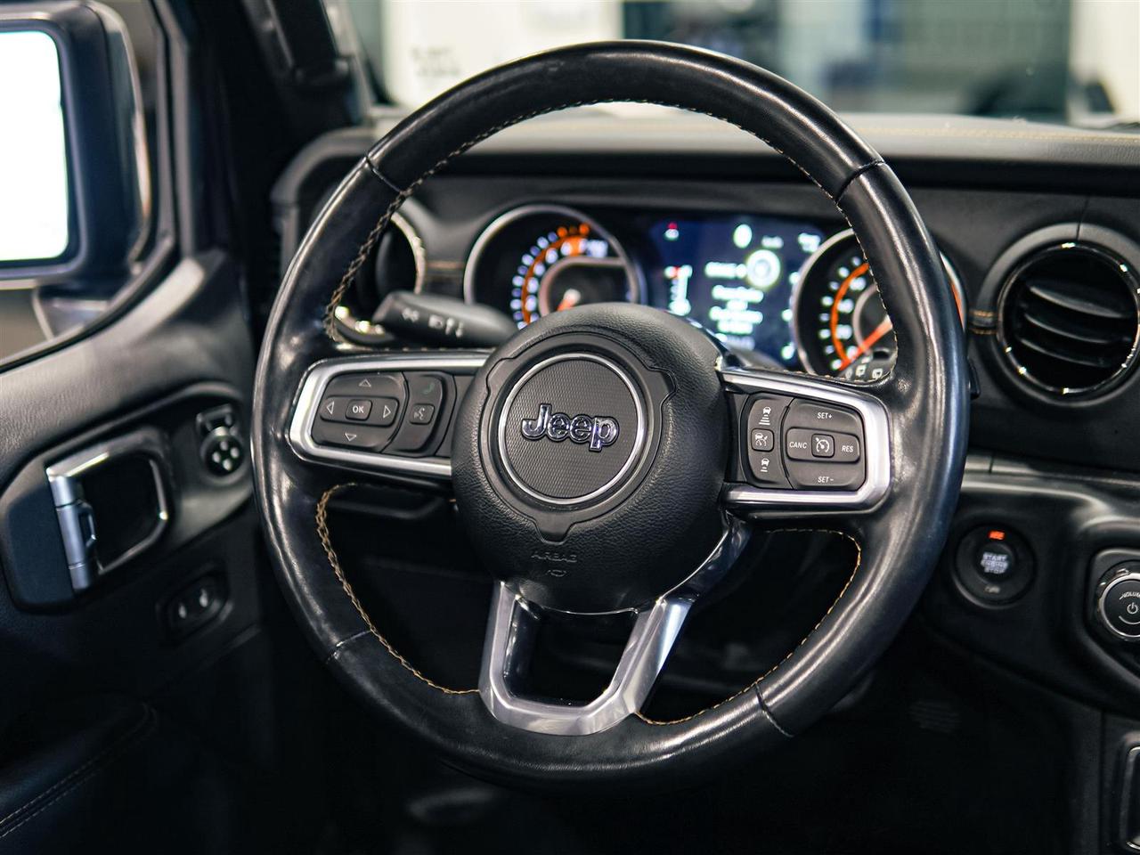 2023 Jeep Wrangler HIGH ALTITUDE | SKY TOP | NAV | NAPPA LEATHER Photo