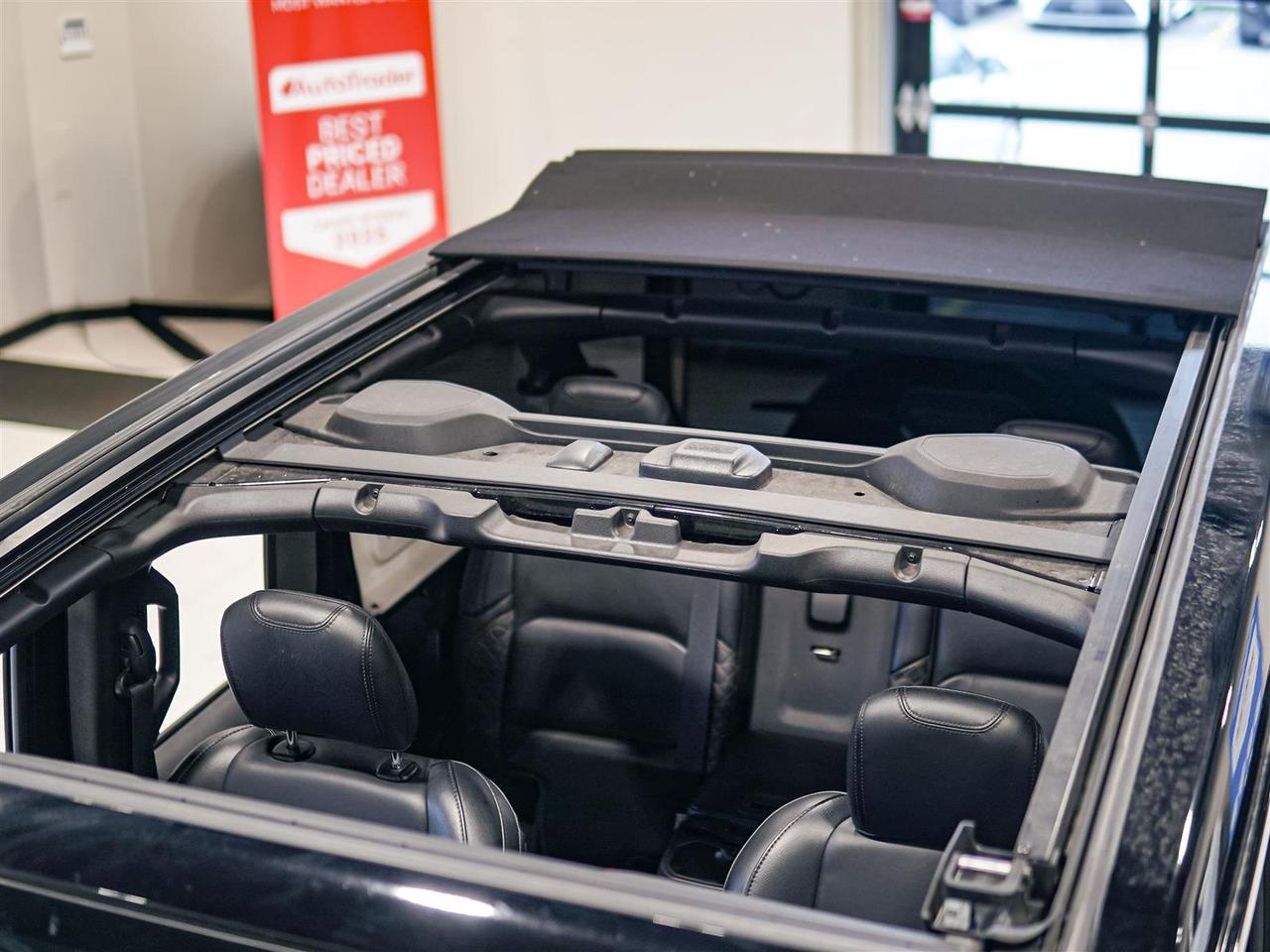 2023 Jeep Wrangler HIGH ALTITUDE | SKY TOP | NAV | NAPPA LEATHER Photo