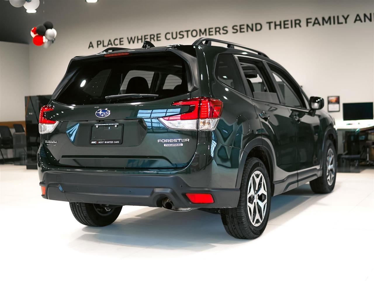 2024 Subaru Forester TOURING | NO ACCIDENTS | SUNROOF | EYESIGHT | BLIND Photo