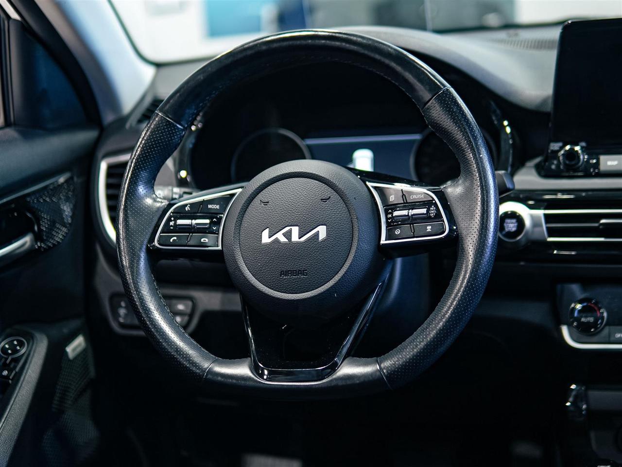 2023 Kia Seltos SX TURBO | ONE OWNER | NO ACCIDENTS Photo