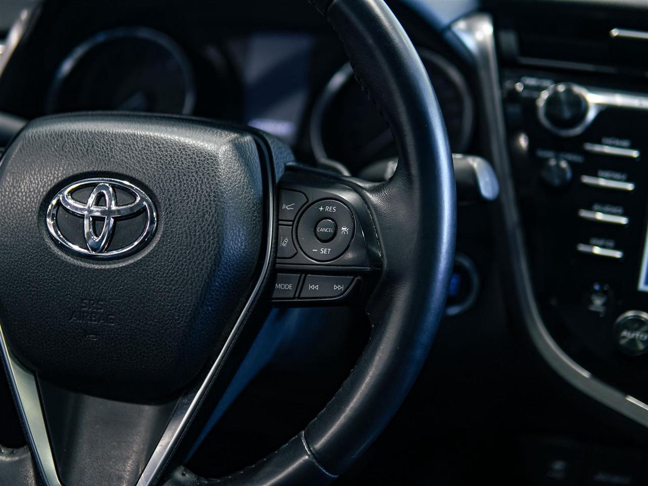 2018 Toyota Camry SE UPGRADE | SUNROOF | NO ACCIDENTS Photo