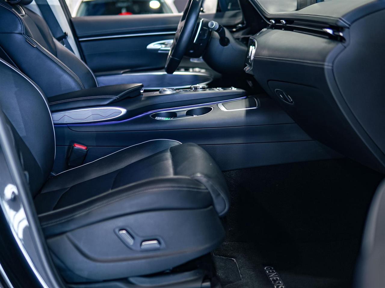 2023 Genesis GV70 2.5T AWD | ADVANCED | ONE OWNER | NO ACCIDENTS Photo
