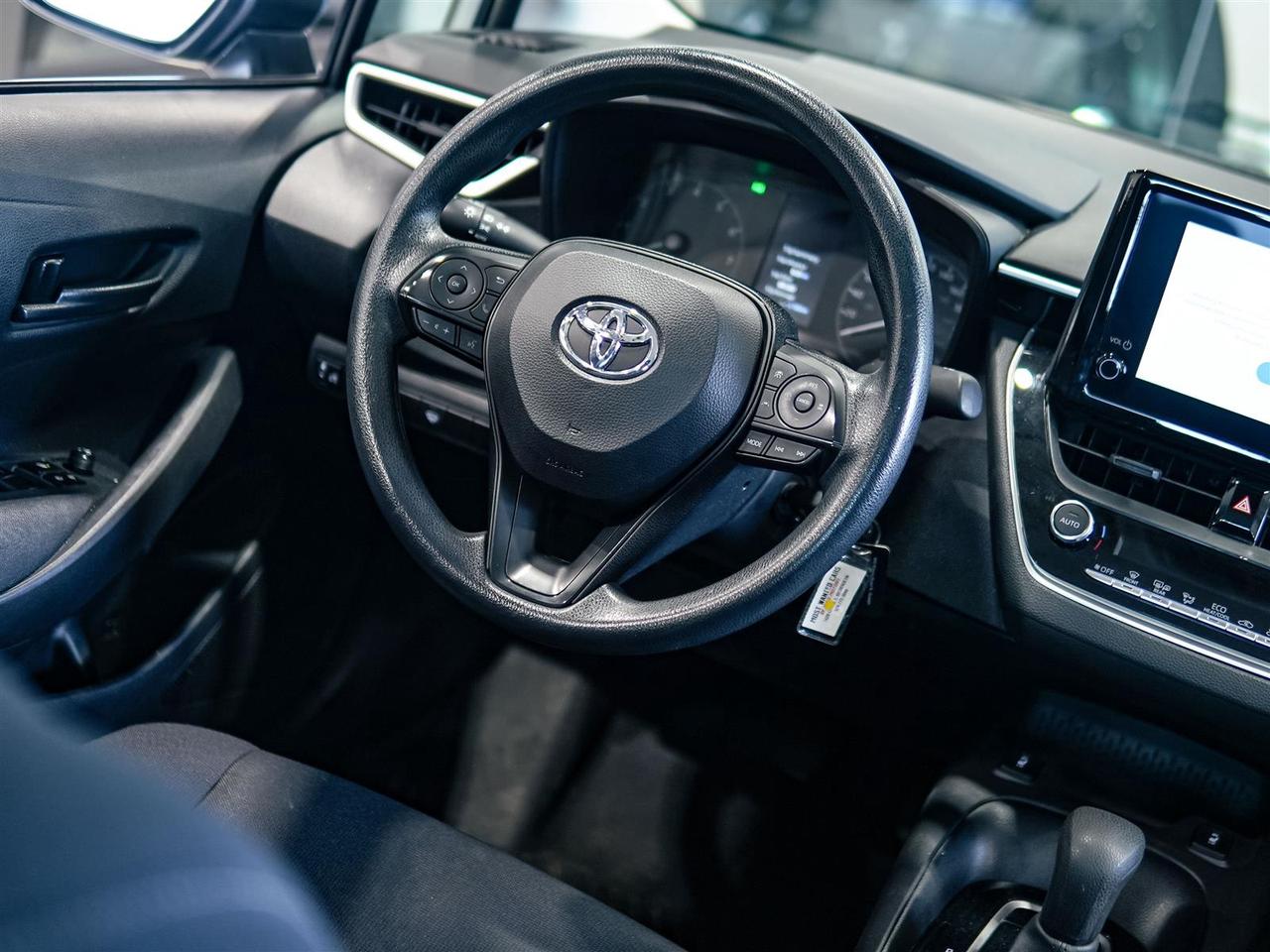 2024 Toyota Corolla LE | HEATED SEATS | BLIND SPOT | NO ACCIDENTS Photo