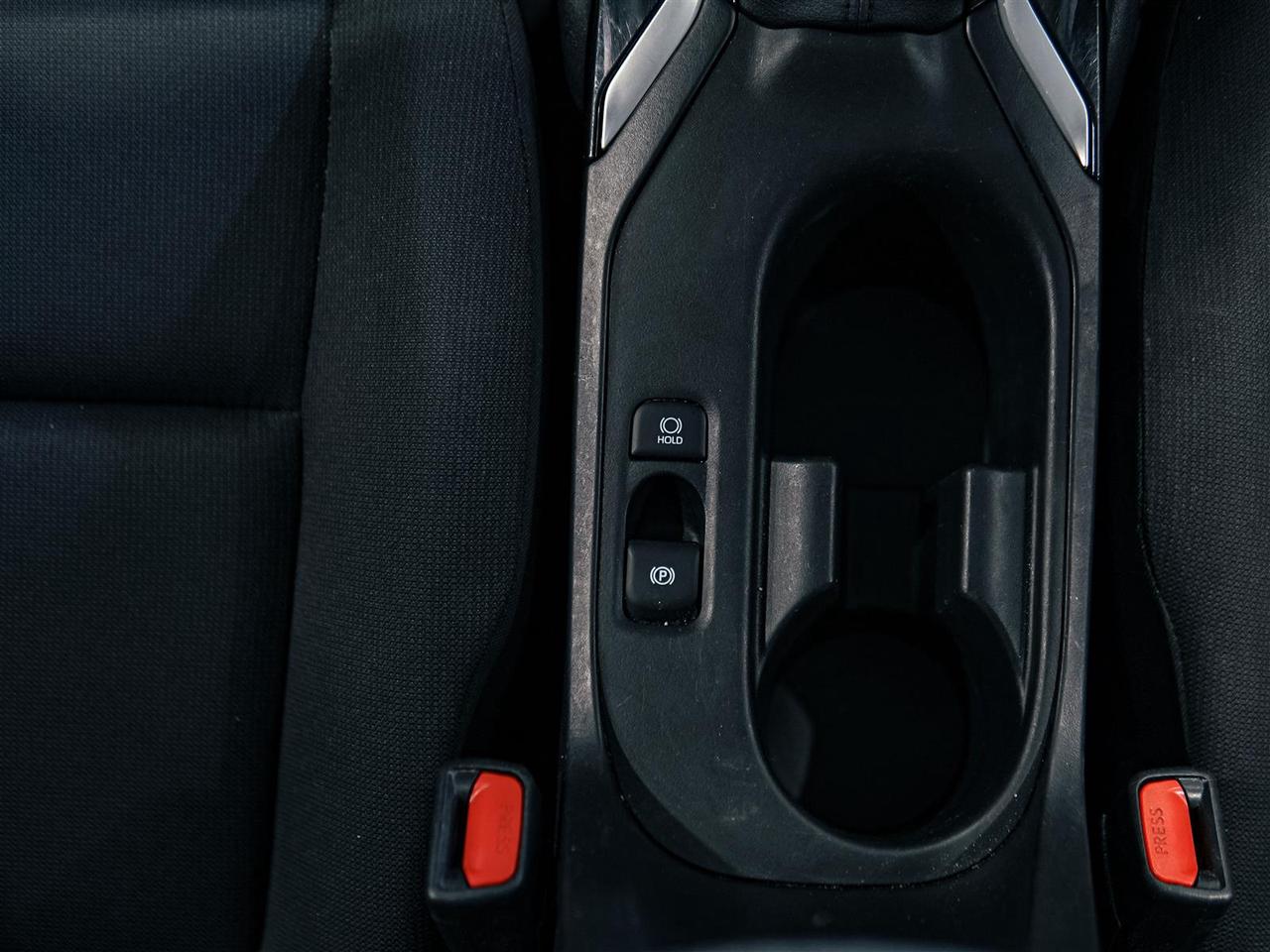 2024 Toyota Corolla LE | HEATED SEATS | BLIND SPOT | NO ACCIDENTS Photo