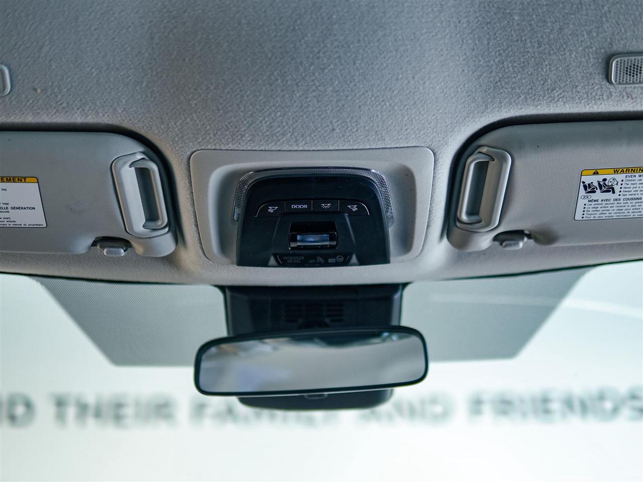 2024 Toyota Corolla LE | HEATED SEATS | BLIND SPOT | NO ACCIDENTS Photo