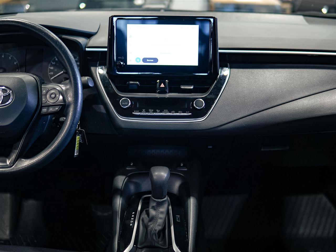 2024 Toyota Corolla LE | HEATED SEATS | BLIND SPOT | NO ACCIDENTS Photo