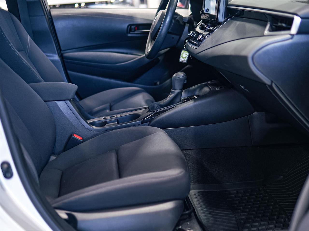 2024 Toyota Corolla LE | HEATED SEATS | BLIND SPOT | NO ACCIDENTS Photo