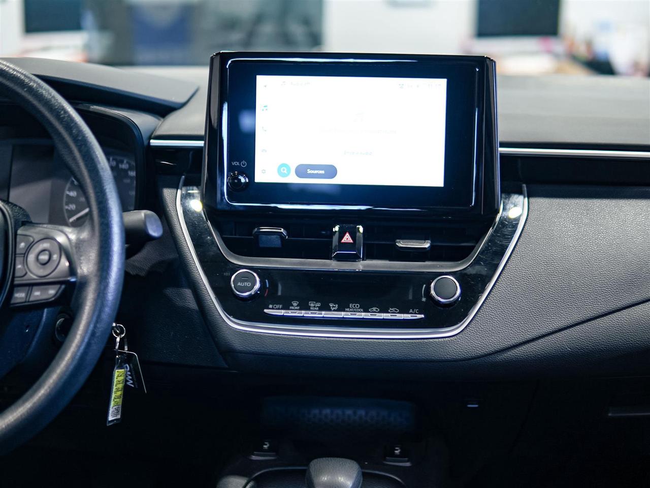 2024 Toyota Corolla LE | HEATED SEATS | BLIND SPOT | NO ACCIDENTS Photo