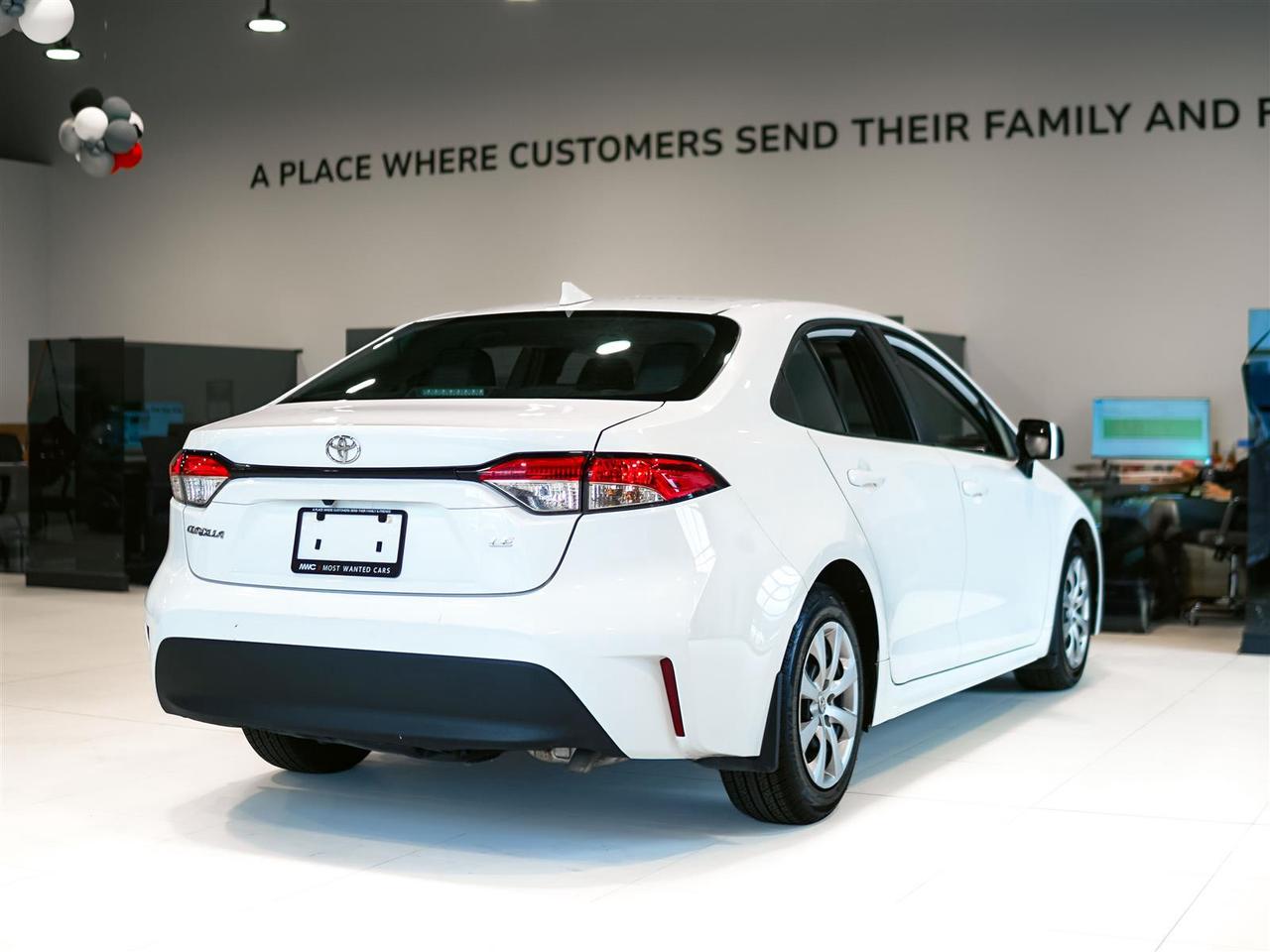 2023 Toyota Corolla LE | HEATED SEATS | BLIND SPOT | NO ACCIDENTS Photo